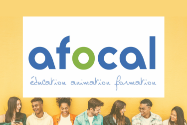 Logo AFOCAL - fond photo jeunes